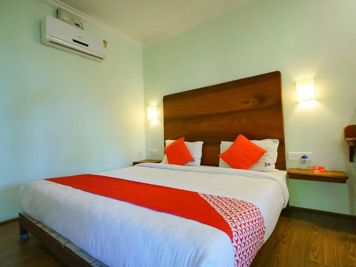 Oyo 9348 Hotel Lonely Stay Thekkady