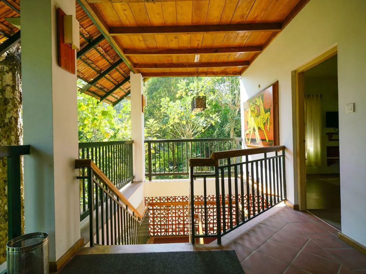 ***  Oyo 9348 Hotel Lonely Stay Thekkady India